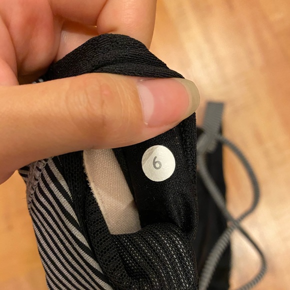 Lululemon Free To Be Striped Sports Bra - Picture 3 of 3
